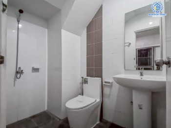 *****ทาวน์เฮ้าส์มือสองย่านนนทบุรี ม.พฤกษาทาวน์ ราชพฤกษ์ บนเนื้อที่ 21.4 ตร.ว. ฟังก์ชัน 3 ห้องนอน 2 ห้องน้ำ 2 ที่จอดรถ บ้านพร้อมอยู่ ต่อเติมครบ มีห้องหลังบ้านชั้น 2 แถมฟรี! 3 เครื่องปรับอากาศ ใกล้รถไฟฟ้าสายสีม่วง "สถานีบางรักใหญ่" และทางด่วน "ศรีรัช" จองเลย!